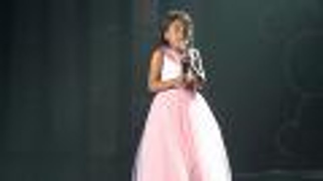 Lyca Gairanod sings 'Lupa Man Ay Langit Na Rin' at Trade Launch