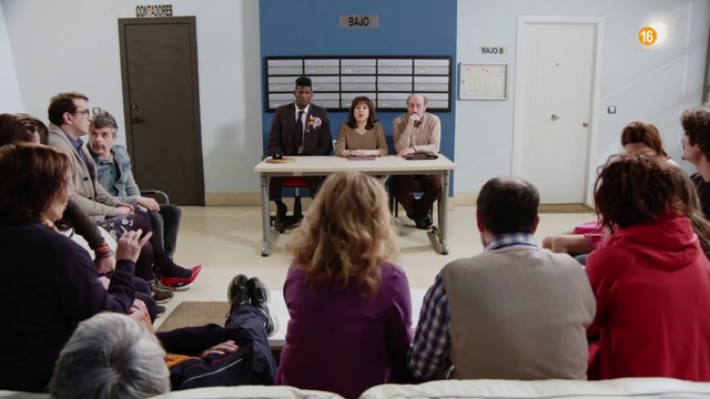 LQSA 11x04 AVANCE LA QUE SE AVECINA 11x04 - Junta Urgente