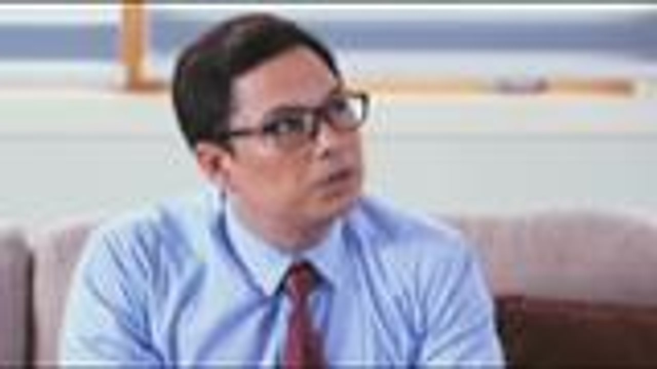 Toni, kakasuhan nga ba si Leandro?