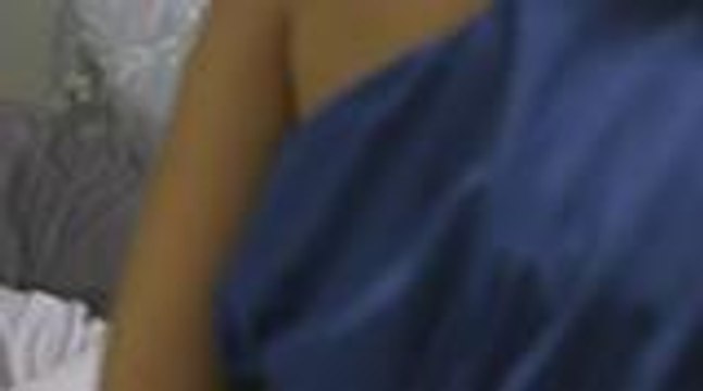 Carlos, di napigilan yakapin si Mia sa kanyang kalasingan