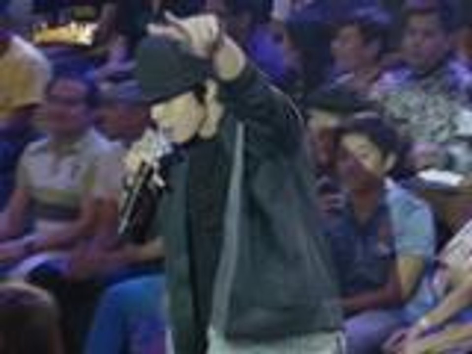 Abra Kalolalike sumample ng rap kagaya ng idol niya