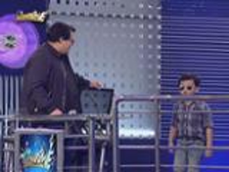 Mini Me ni Niño Muhlach na si Alonzo nagsample ng Michael Jackson dance moves!