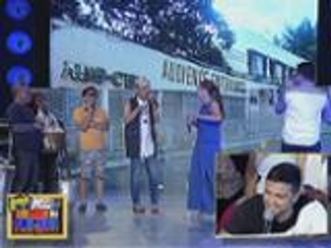 Tatanggapin kaya ni Vhong ang itlog na alay ni Vice?