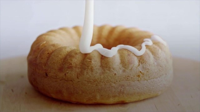 11 Ways to Make Boxed Cakes Taste Homemade