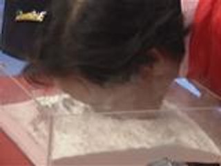 Kuya Kim napasisid sa isang box na puno ng harina!