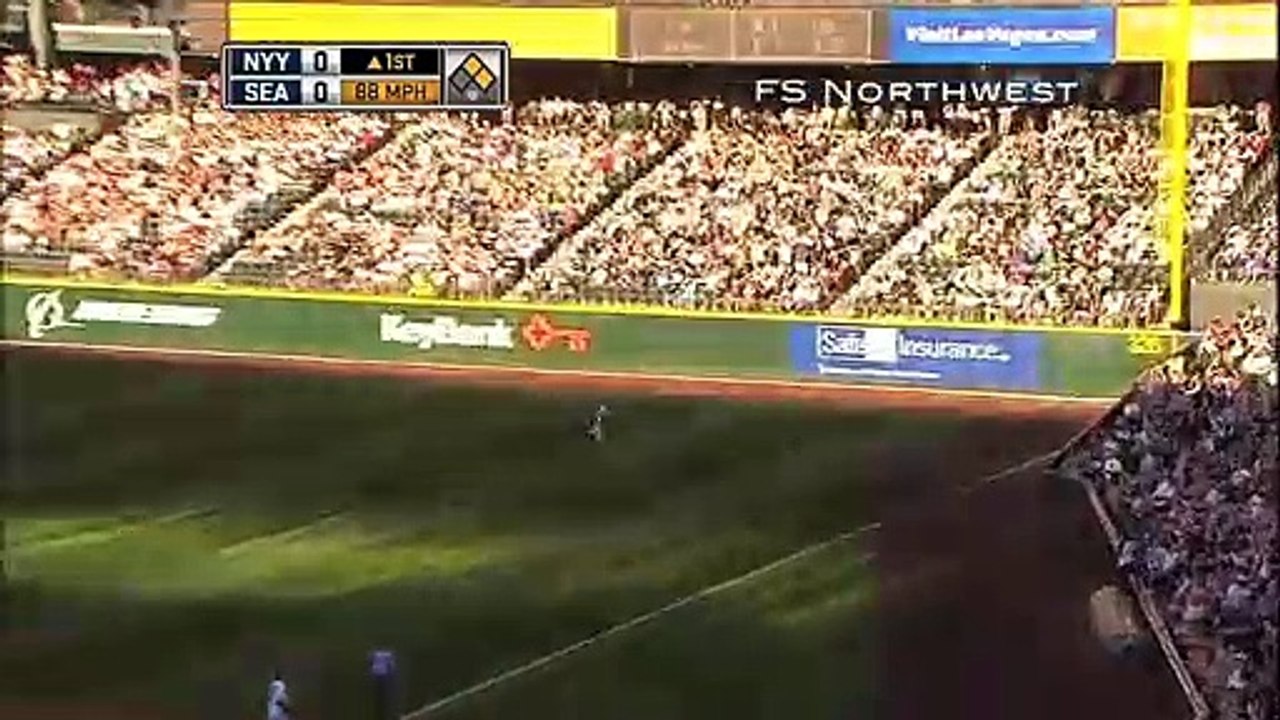 A fan is very excited to touch Ichiro