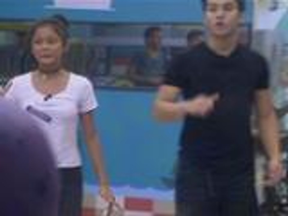 Housemates sing "Pinoy Ako" in reverse version