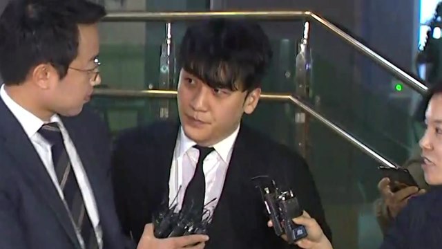 [현장영상] '성 접대·횡령 혐의' 승리, 구속영장 기각...유치장서 귀가 / YTN