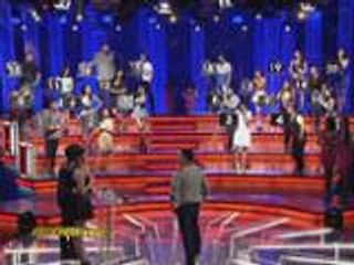 Why LizQuen chose brief case number 8?