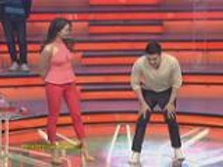 Sarah dances 'Lick It' with Luis
