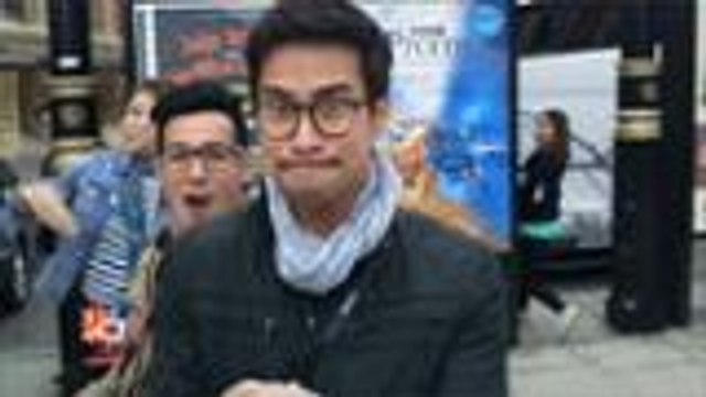 EXCLUSIVE: LIKE!!! #SelfiePaMore! ASAP Stars Selfie Moments in London!