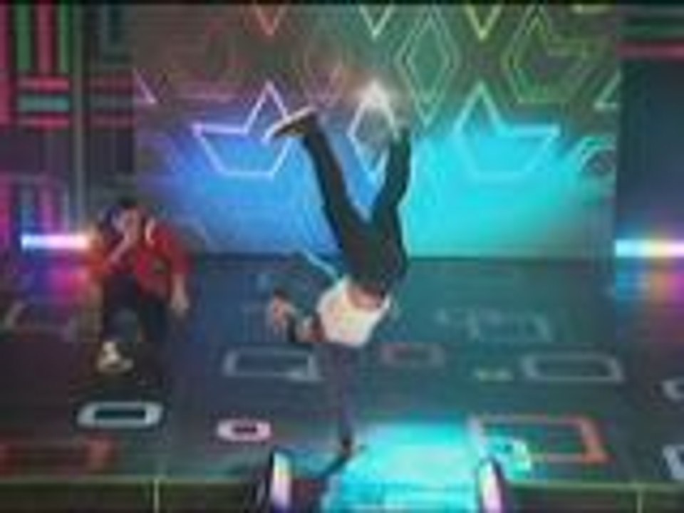 Tommy, Zeus in breakdancing showdown