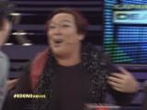 John Lapus' sweetest kiss on Kapamilya Deal or no Deal