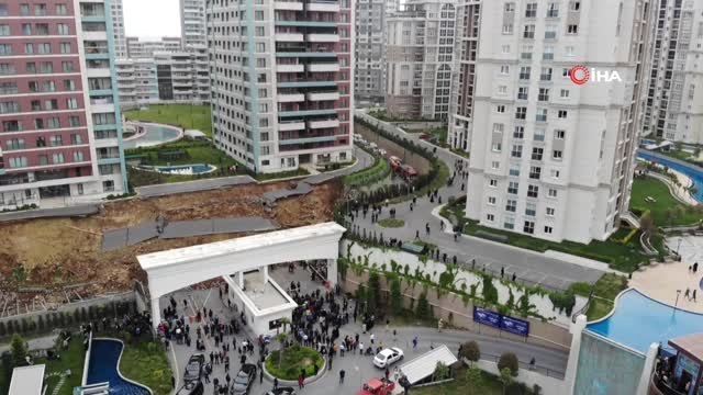 Başakşehir'de Çöken İstinat Duvarı Havadan Görüntülendi