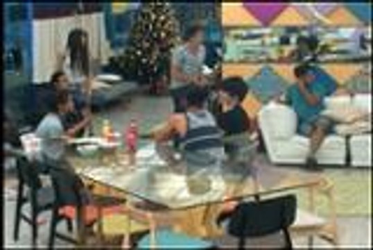 PBB 737 Uncut: Housemates, pinagusapan ang kakaibang tawa ni Zeus