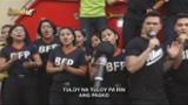 Edgar Allan Guzman sings Tuloy Na Tuloy Pa Rin Ang Pasko in Singing Mo To