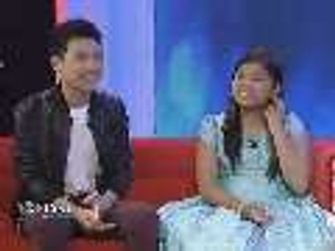 Darren and Elha sing what they want the most for Christmas on Fast Talk