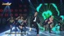 Madlang people sobrang kinilig sa swabeng dance moves ng Hashtags