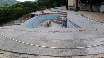 Time lapse: remodelling our pool
