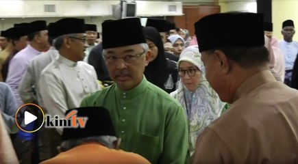 Download Video: Agong, Permaisuri Agong berkenan berbuka puasa bersama warga PDRM