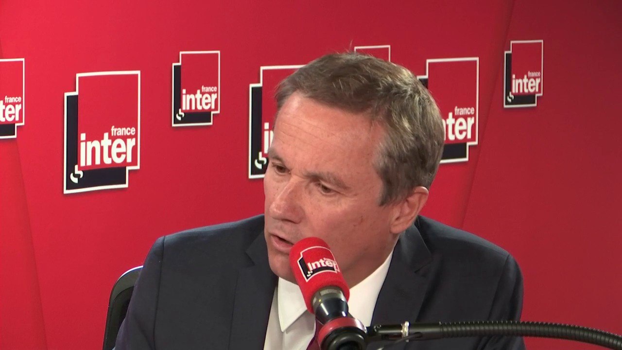 Nicolas Dupont-Aignan, tête de liste "Debout la France" aux élections européennes : "cite ses différences avec le RN : "C'est [notre] alliance avec 23 pays eurosceptiques, modérés, pour peser à Strasbourg"
