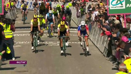 Plus costaud et très bien emmené, Groenewegen a mis tout le monde d'accord