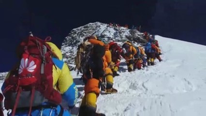 Kami Rita rompe un nuevo récord con 23 ascensos al Everest