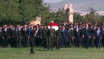Gençlik ve Spor Bakanı Kasapoğlu'ndan Anıtkabir'e ziyaret - ANKARA