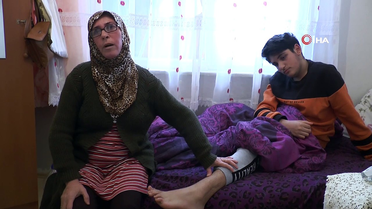 Cam kemik hastası anne ve oğlu seslerinin duyulmasını bekliyor