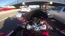 Sa chaîne de moto casse alors qu'il roule à plus de 300km/h