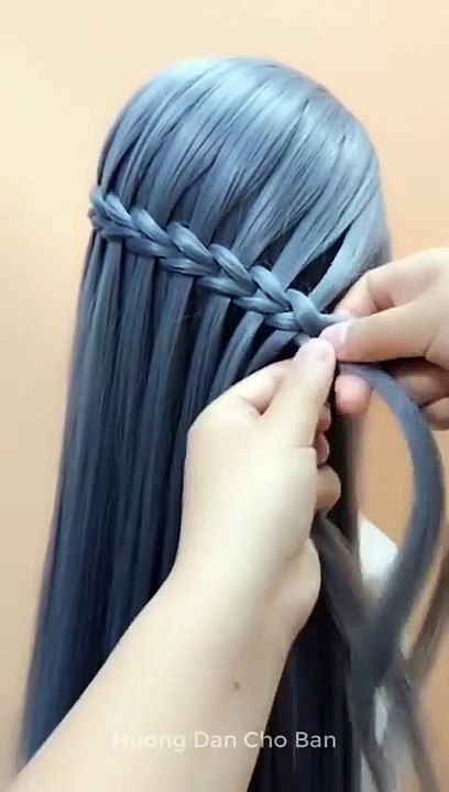 15 Uzun saç için kolay ve hızlı saç stilleri - Uzun saç için kolay örgülü saç modelleri