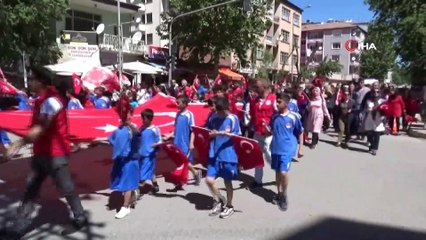 Iğdır'da Türk bayraklı Gençlik Yürüyüşü
