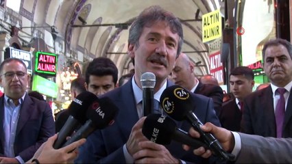 Engelliler için Kapalı Çarşı’da yürüdüler