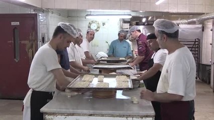 Yılda Bir Kere Üretilen "Ramazan Kahkesi" 30 Gün Boyunca Damakları Şenlendiriyor