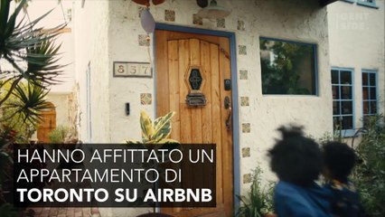 Dopo aver affittato una camera su AirBnB, una coppia scopre una cosa orribile