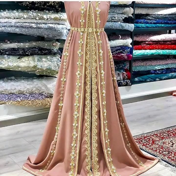 نتيجة بحث الصور عن اخر موديلات القفطان 2020