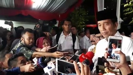 Jokowi Buka Puasa Bersama di Rumah Ketua DPD