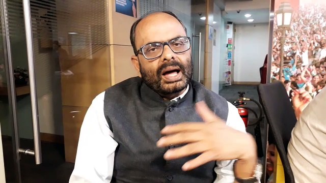 Rahul Gandhi takes jibe at PM Narendra Modi, shares new entry in English dictionary Modilie