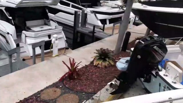 2019 Boston Whaler 270 Dauntless for sale at Marinemax Pompano Beach