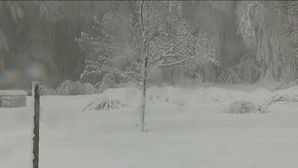 Le montagne di Corsica sotto la neve di metà maggio