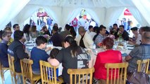 Türk Kurumları Bakü'de İftar Çadırı Kurdu