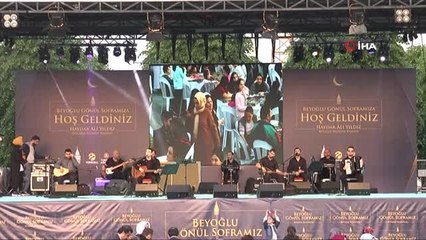 Beyoğlu'nda Engelliler ve Aileleri Aynı Sofrada Buluştu