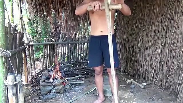 Primitive Life-Make A Assisted Blowgun-Primitive Technology used