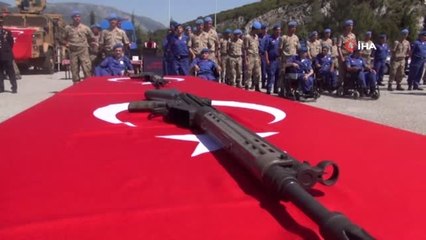 Vatan ve Bayrak Sevgisi Engel Tanımadı