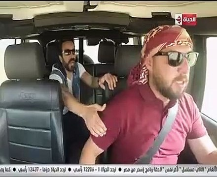 شاهد.. الفنان سامح حسين ينهار فى هانى فى الألغام