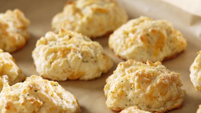 Red Lobster Is Giving Away Insulated Fanny Packs to Hold Your Cheddar Bay Biscuits
