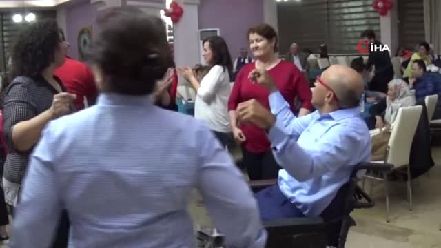 Muğla'da Engelli Bireylere 'Asker' Kına Gecesi