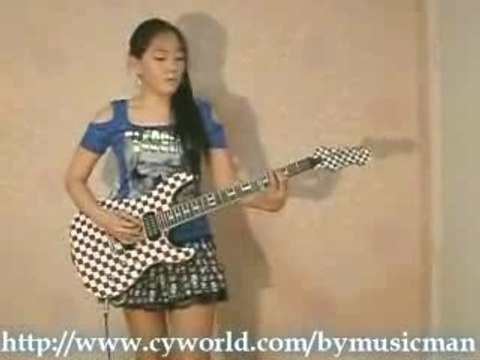 Girls on play guitar female guitar Naruto OST fighting spiri
