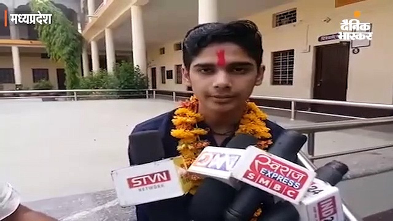 मेहनत से लिखी सफलता की इबारत, चायवाले और चौकीदा...