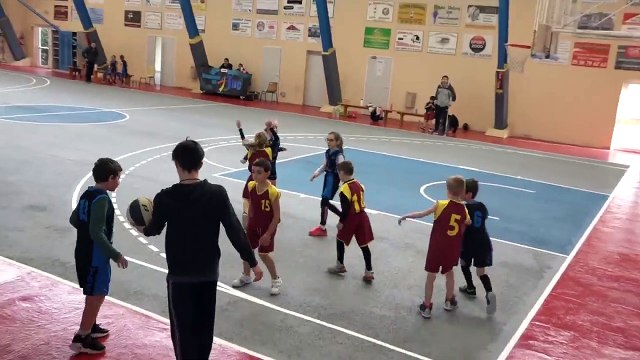 09.02.19 U 09 MINI POUSSINS Débutants TURSAN BASKET CHALOSSE 2- ELAN TURSAN 2e Partie
